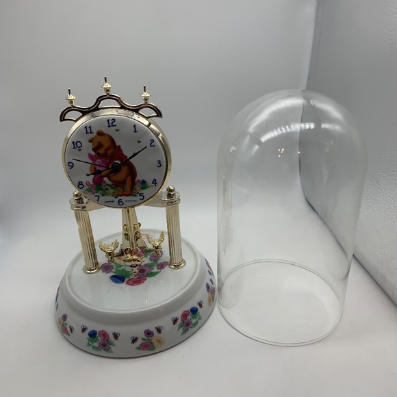 Disney Winnie the Pooh and Friends Piglet Porcelain Glass Dome Clock Working! - Picture 9 of 12